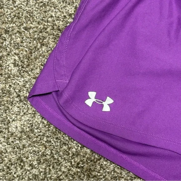Under Armour Women's Purple and Gray Athletic Shorts Set - Picture 5 of 15